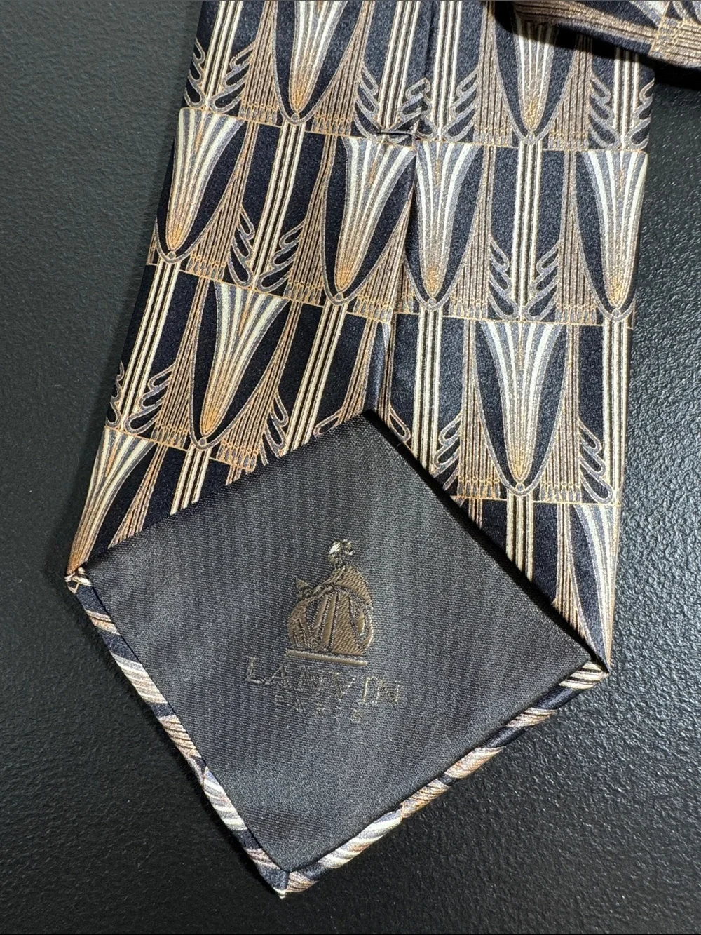 Lanvin mens brown geometric abstract pattern 100% silk luxury tie EUC